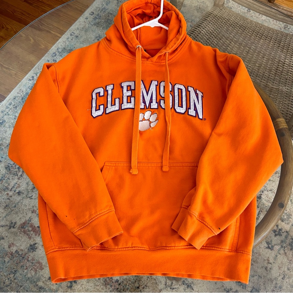 Clemson hoodie size M
